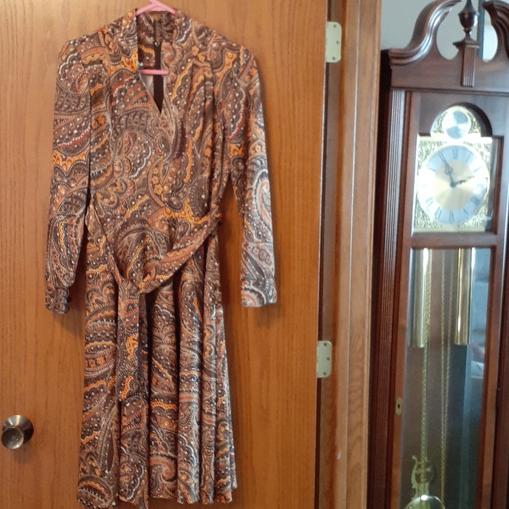Vintage dress size 10